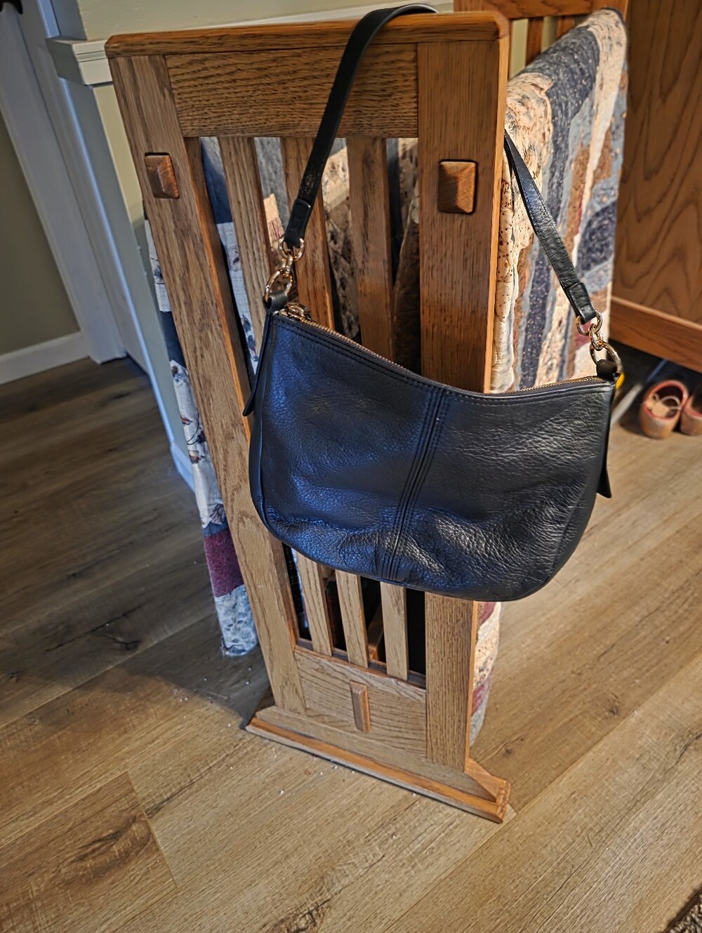 Fossil Classic Black Leather Shoulder Bag